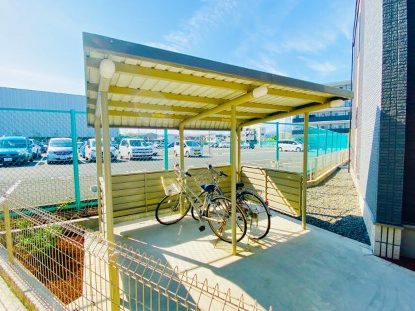  東海道本線/草薙駅 徒歩8分 2階 築8年