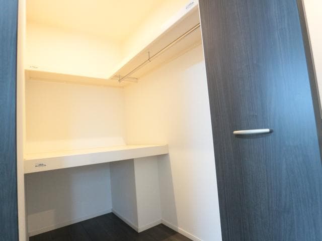  東海道本線/草薙駅 徒歩8分 2階 築8年