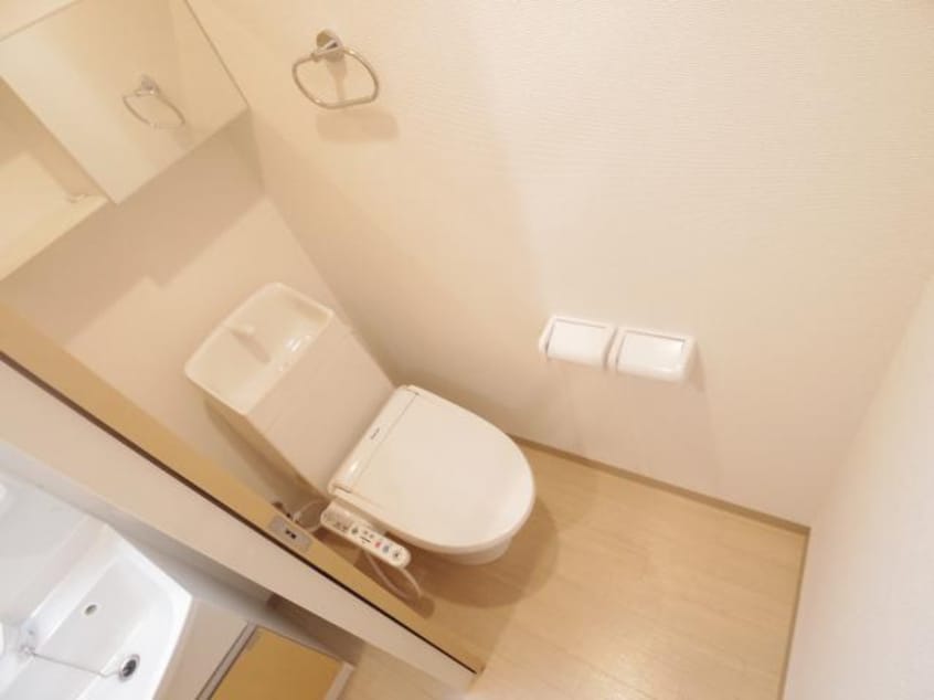  東海道本線/草薙駅 徒歩16分 2階 築7年