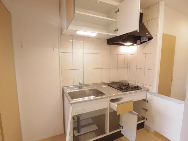  東海道本線/草薙駅 徒歩16分 2階 築7年