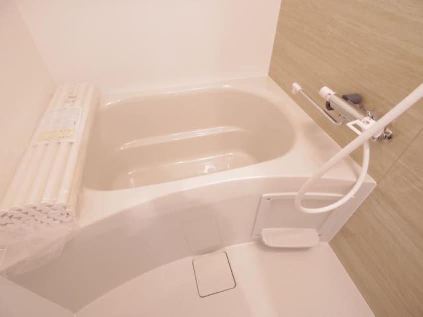  東海道本線/草薙駅 徒歩16分 2階 築7年