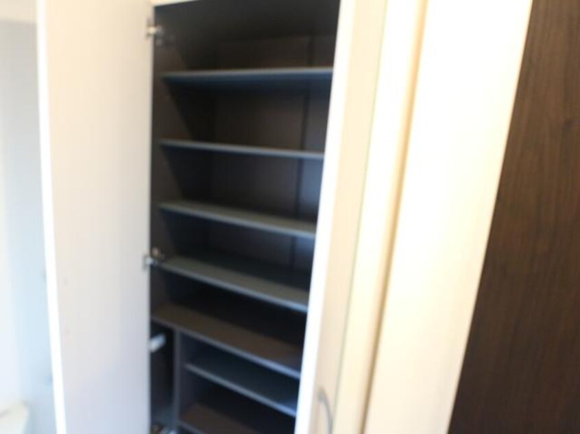  東海道本線/草薙駅 徒歩24分 1階 築7年