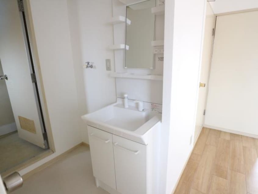  東海道本線/草薙駅 徒歩19分 1階 築47年