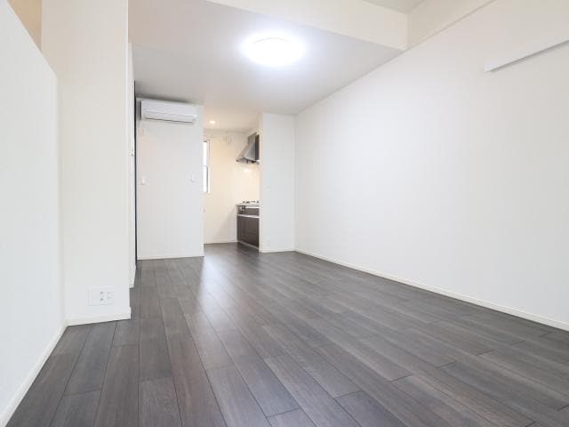  東海道本線/草薙駅 徒歩12分 2階 築7年