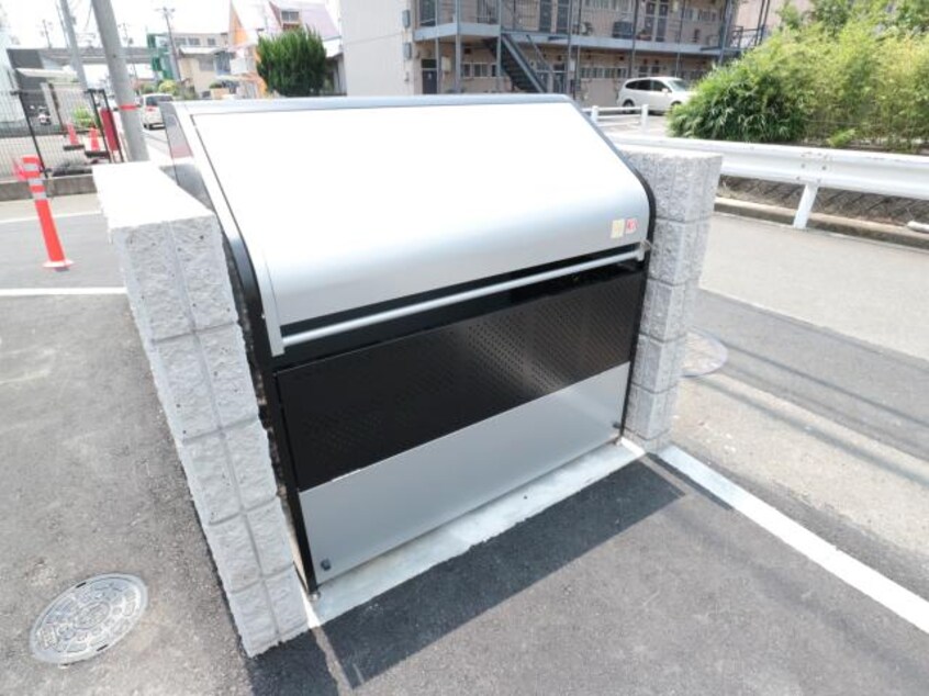  東海道本線/草薙駅 バス10分東瀬名町下車:停歩10分 1階 築6年