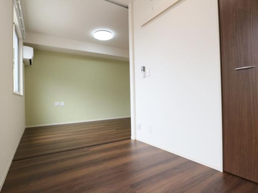  静岡鉄道静岡清水線/県立美術館前駅 徒歩16分 1階 築6年