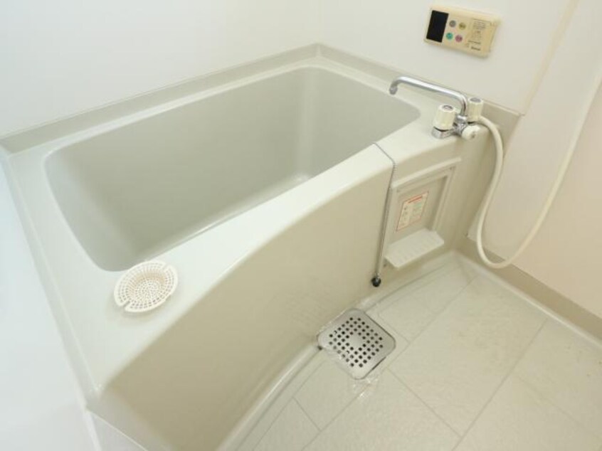  東海道本線/草薙駅 徒歩23分 2階 築22年