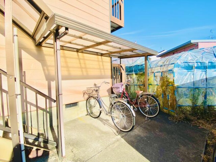  東海道本線/静岡駅 バス26分常葉大学付属橘高校入口下車:停歩2分 1階 築32年