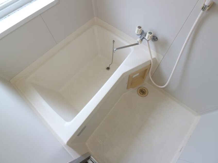 同物件イメージ 東海道本線/草薙駅 バス17分瀬名新田下車:停歩1分 1階 築33年