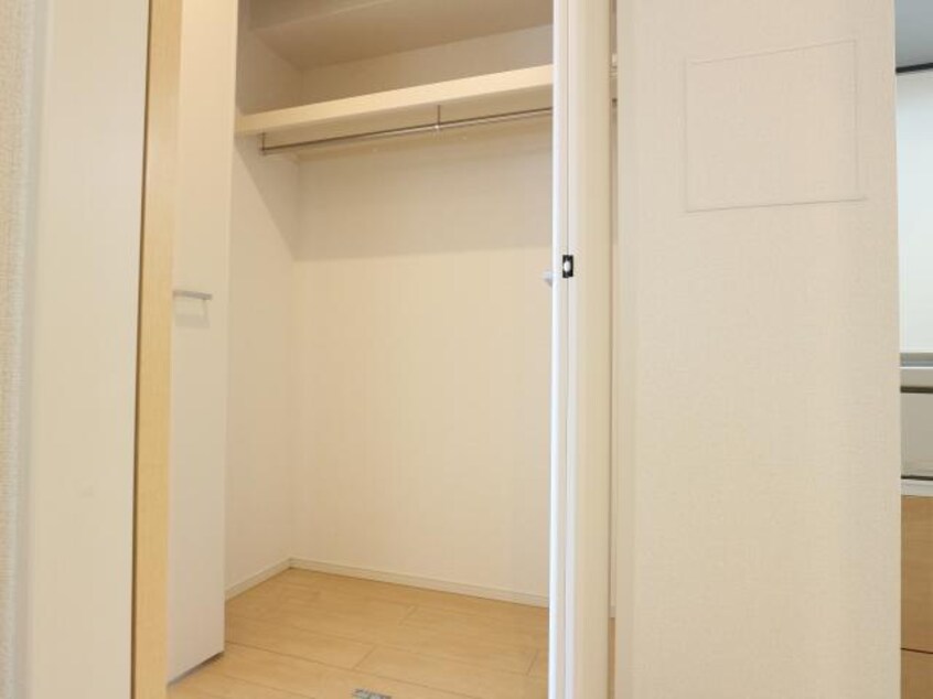  静岡鉄道静岡清水線/御門台駅 徒歩17分 3階 築5年