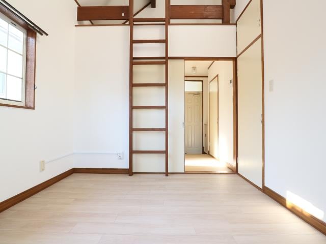  東海道本線/草薙駅 徒歩15分 2階 築36年