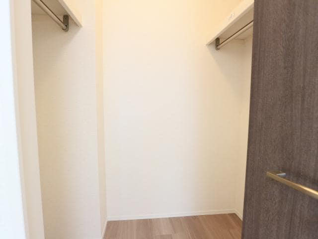  東海道本線/草薙駅 徒歩4分 2階 築3年