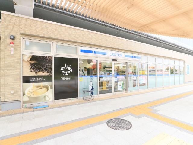 ローソン草薙駅北口店(コンビニ)まで498m 東海道本線/草薙駅 徒歩4分 1階 築2年