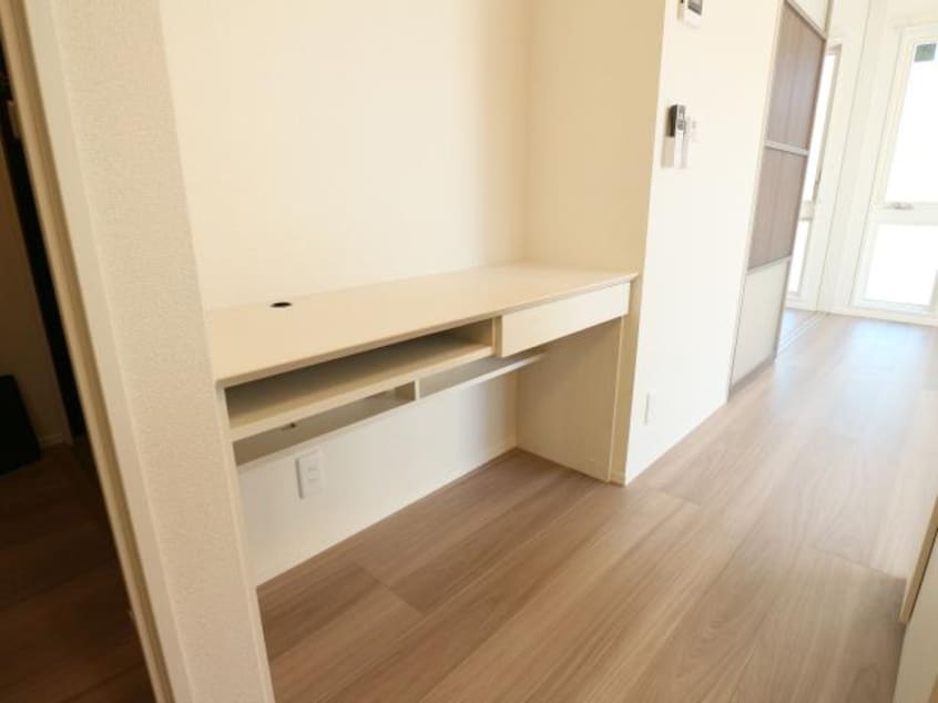  東海道本線/草薙駅 徒歩4分 2階 築3年