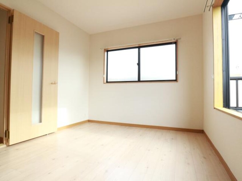  東海道本線/草薙駅 徒歩9分 3階 築28年