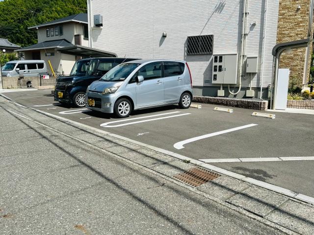  東海道本線/草薙駅 バス14分東上下車:停歩3分 1階 築3年