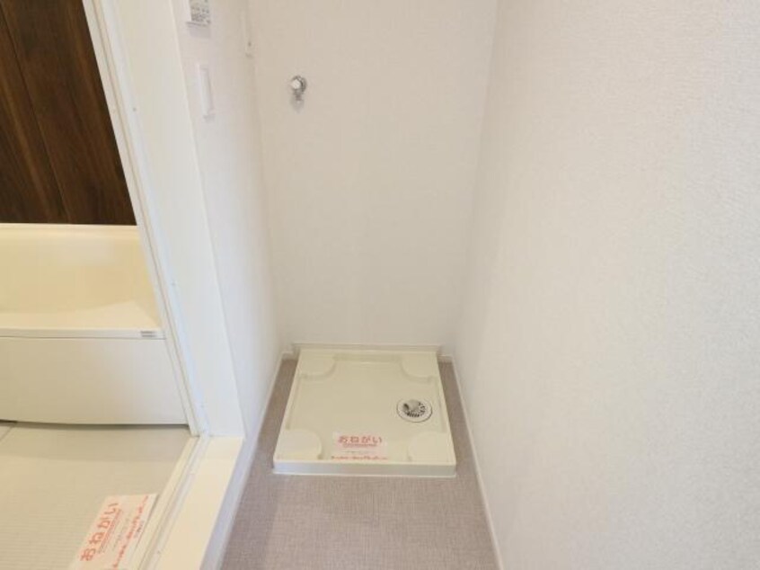  東海道本線/草薙駅 バス14分東上下車:停歩3分 1階 築3年