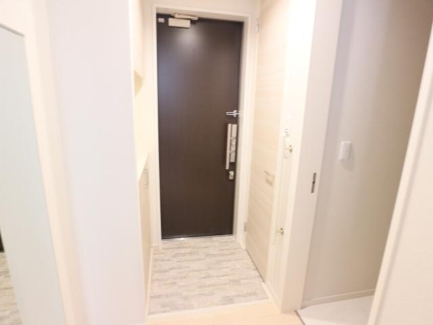  東海道本線/草薙駅 バス11分常葉大学附属橘高校入口下車:停歩4分 2階 築1年