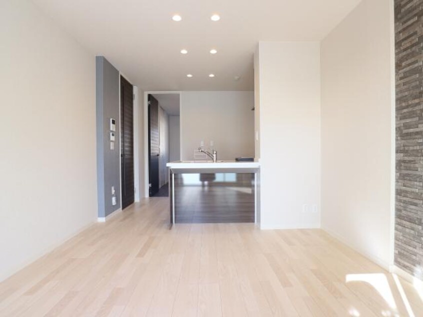  東海道本線/草薙駅 バス11分常葉大学附属橘高校入口下車:停歩4分 2階 築1年