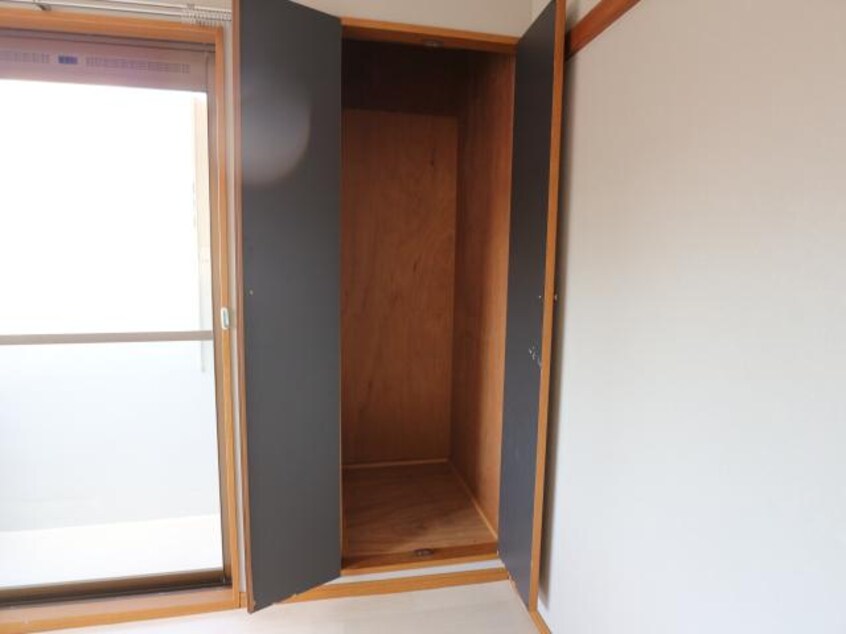  東海道本線/草薙駅 バス11分常葉大学付属橘高校入口停下車:停歩6分 2階 築28年