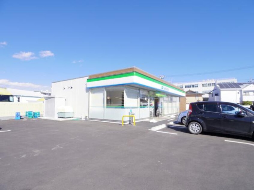 ファミリーマート清水吉川店(コンビニ)まで486m 静岡鉄道静岡清水線/狐ケ崎駅 徒歩8分 2階 築1年