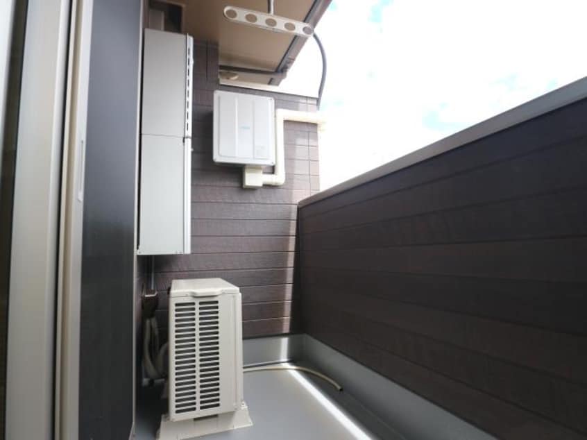  東海道本線/草薙駅 バス16分瀬名リンク西奈前下車:停歩5分 2階 築1年