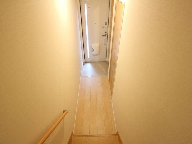  東海道本線/静岡駅 バス20分南瀬名町下車:停歩4分 2階 築1年