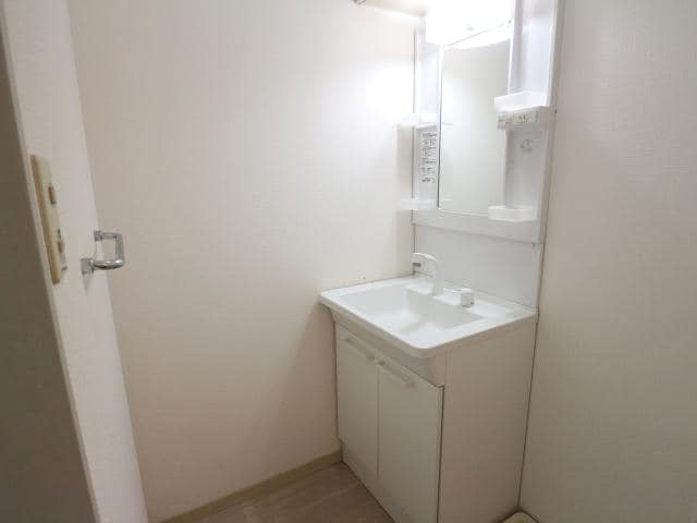  東海道本線/草薙駅 徒歩29分 1階 築28年