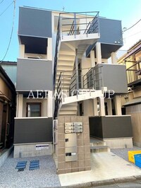 アルビネスコート