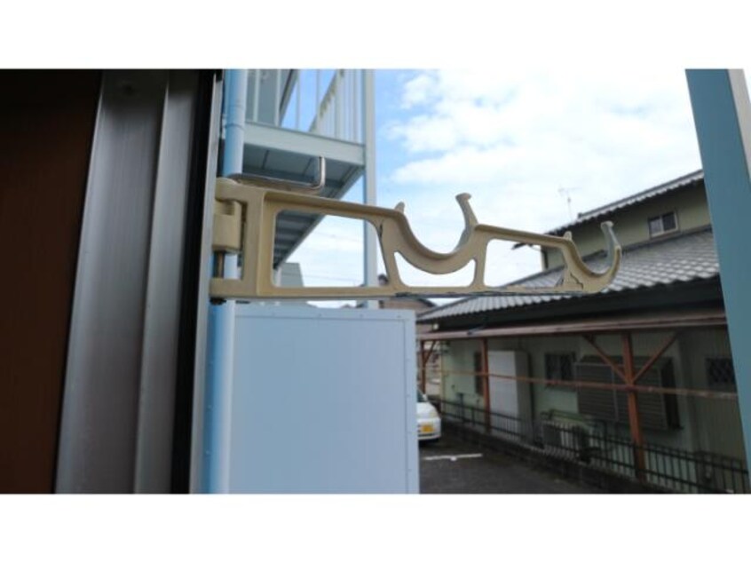 同物件同タイプ 東海道本線/興津駅 バス10分八木間上下車:停歩3分 1階 築33年
