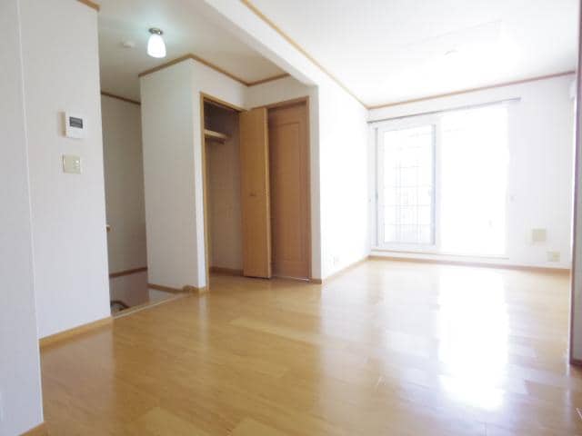  東海道本線/清水駅 バス14分飯田小学校入口下車:停歩7分 2階 築20年