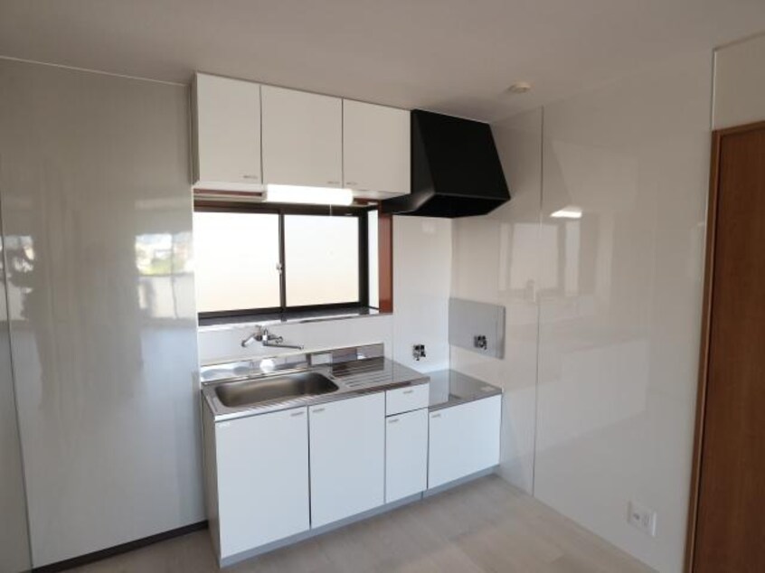  東海道本線/清水駅 バス13分第六中学校前下車:停歩1分 2階 築30年