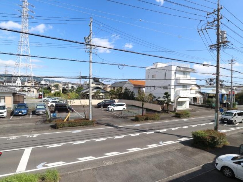  東海道本線/清水駅 バス13分第六中学校前下車:停歩1分 2階 築30年