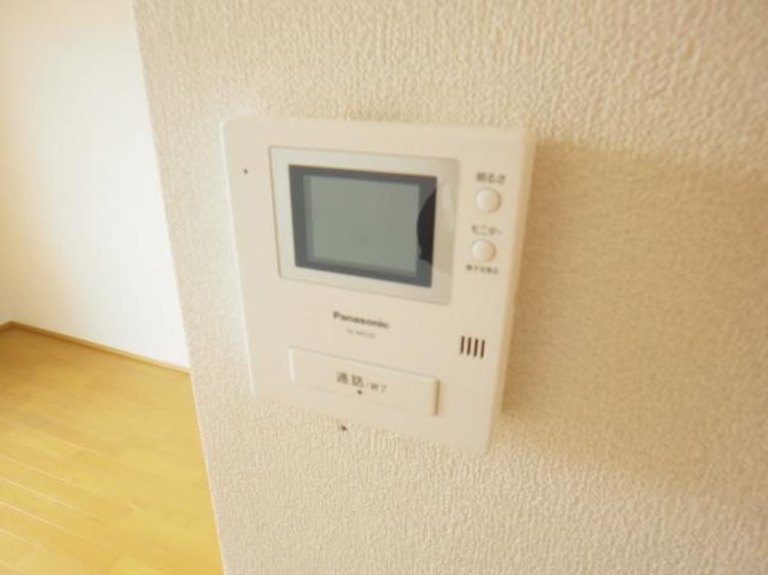 同物件同タイプ 東海道本線/清水駅 バス21分白浜町下車:停歩2分 1階 築28年