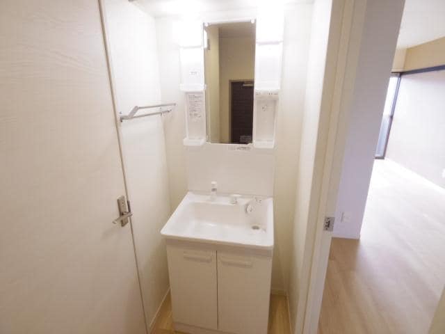  東海道本線/清水駅 バス13分飯田小学校入口下車:停歩3分 1階 築34年