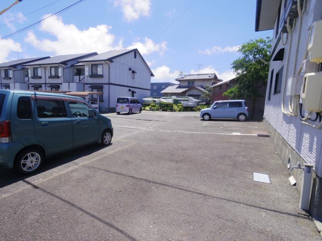  静岡鉄道静岡清水線/狐ケ崎駅 バス9分南矢部下車:停歩6分 1階 築29年
