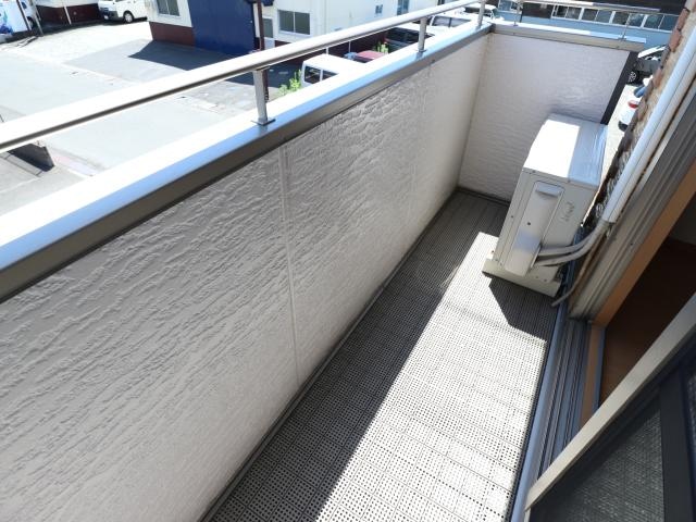  東海道本線/清水駅 バス9分クミアイ化学前下車:停歩9分 2階 築19年