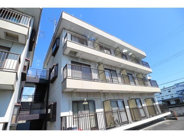  静岡鉄道静岡清水線/新清水駅 バス6分港橋下車:停歩5分 3階 築36年