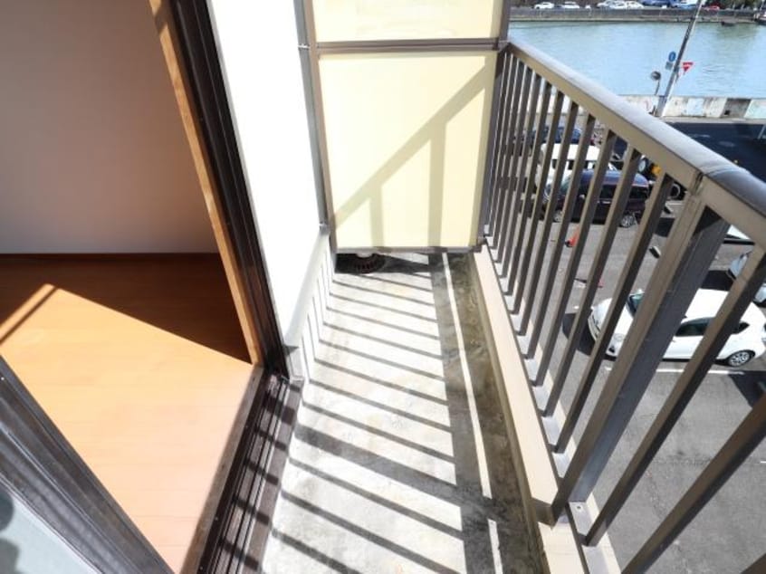  静岡鉄道静岡清水線/新清水駅 バス6分港橋下車:停歩5分 3階 築36年