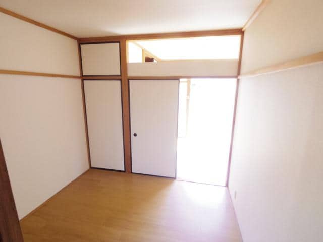  静岡鉄道静岡清水線/新清水駅 バス12分宮加三下車:停歩4分 1階 築37年