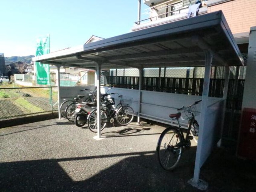  東海道本線/清水駅 バス14分石川東名下下車:停歩6分 2階 築32年