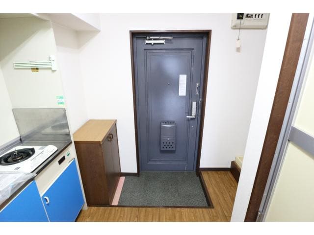  東海道本線/清水駅 バス14分石川東名下下車:停歩6分 2階 築32年