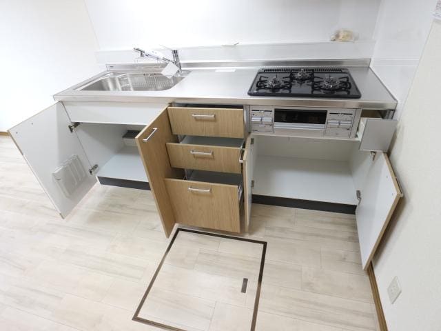  静岡鉄道静岡清水線/狐ケ崎駅 徒歩18分 1階 築28年