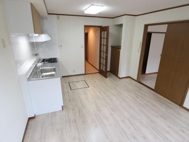  静岡鉄道静岡清水線/狐ケ崎駅 徒歩18分 1階 築28年