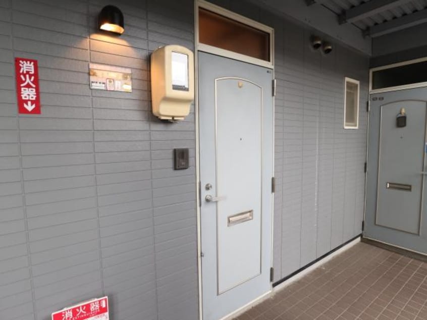  静岡鉄道静岡清水線/狐ケ崎駅 徒歩18分 1階 築28年