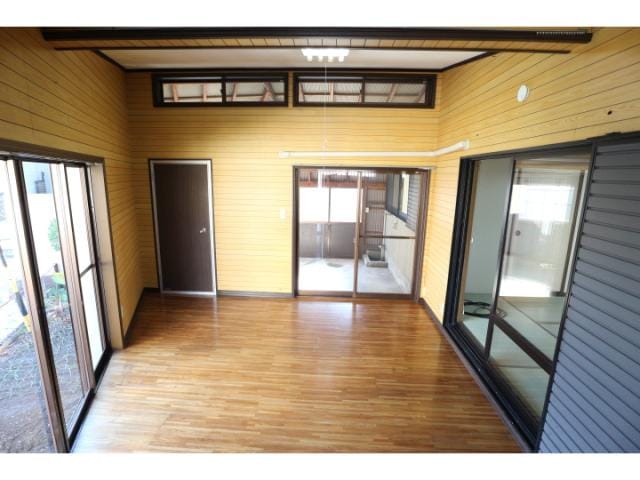  静岡鉄道静岡清水線/狐ケ崎駅 徒歩5分 1-2階 築38年