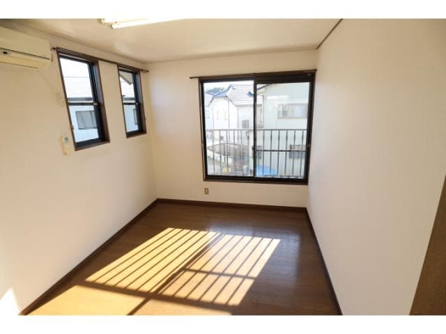  静岡鉄道静岡清水線/狐ケ崎駅 徒歩5分 1-2階 築38年