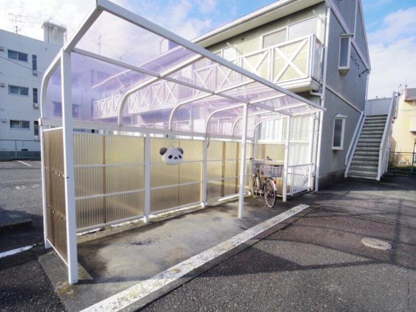  東海道本線/清水駅 バス9分横砂西下車:停歩4分 1階 築32年