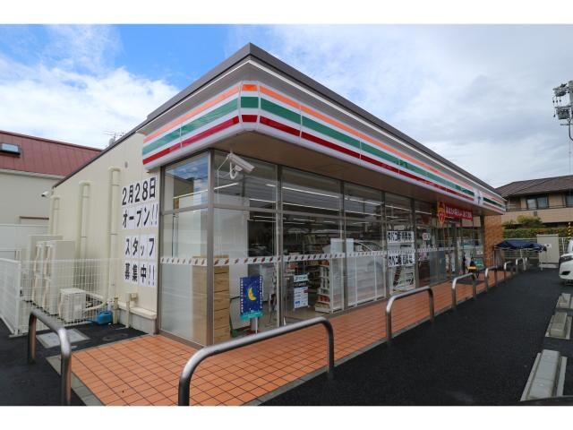 セブンイレブン清水浜田町店(コンビニ)まで670m 静岡鉄道静岡清水線/入江岡駅 徒歩5分 1階 築16年