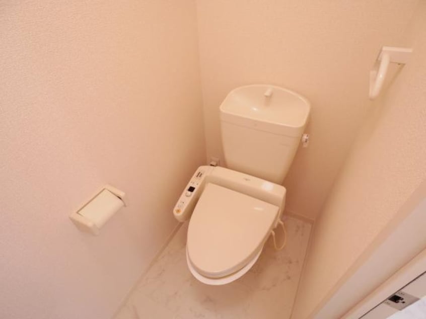  静岡鉄道静岡清水線/桜橋駅 バス6分川原町下車:停歩4分 2階 築18年